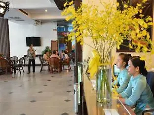 Truong Dua Hotel Ho Chi Minh City 2*,